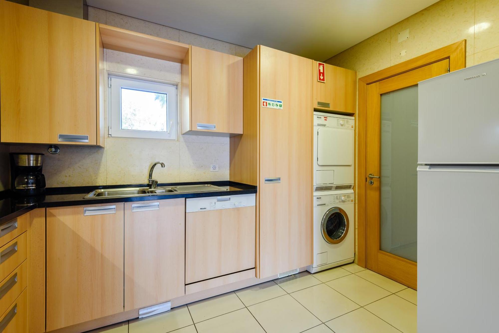 Algarve Beach Apartments Albufeira Luaran gambar